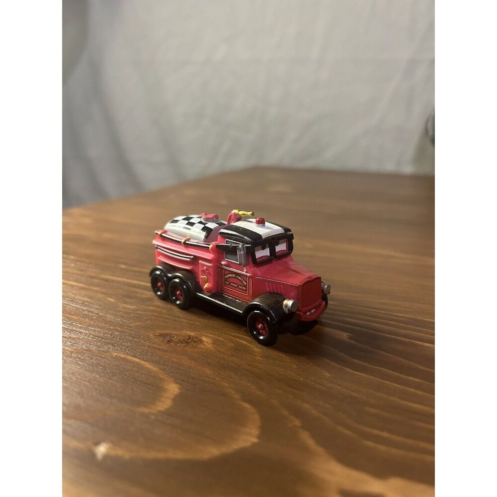 Disney Pixar Cars Planes Mayday Propwash Junction Fire Rescue Truck Plastic